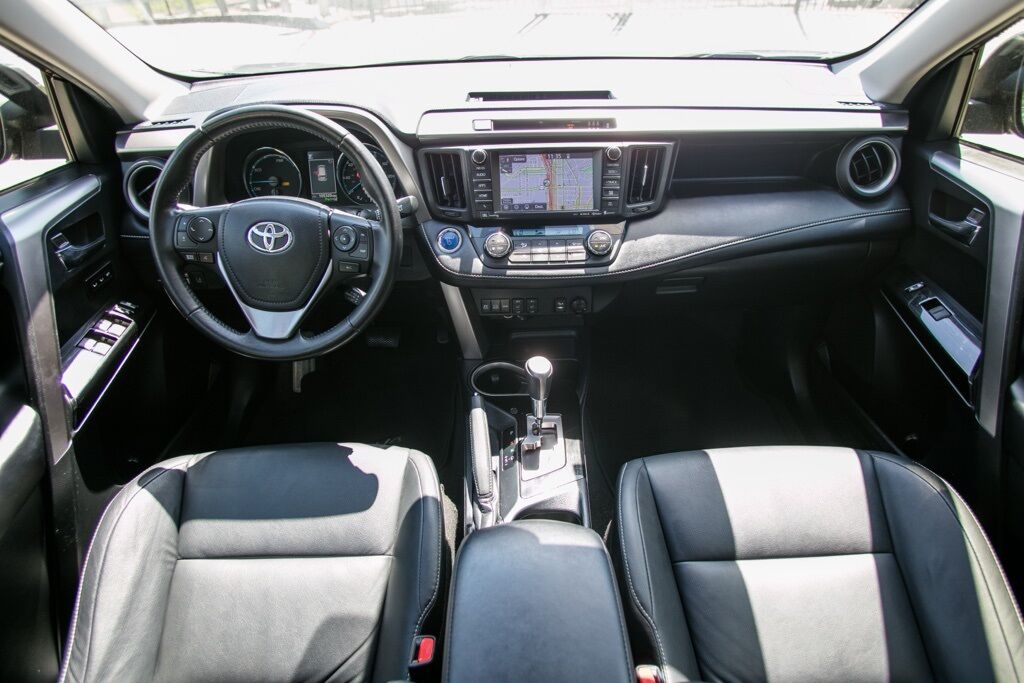 2017 Toyota RAV4 Hybrid Limited Atlanta GA