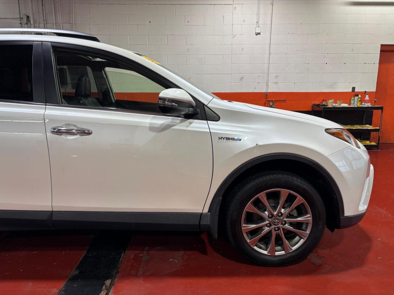 2017 Toyota RAV4 Hybrid Limited Franklin OH