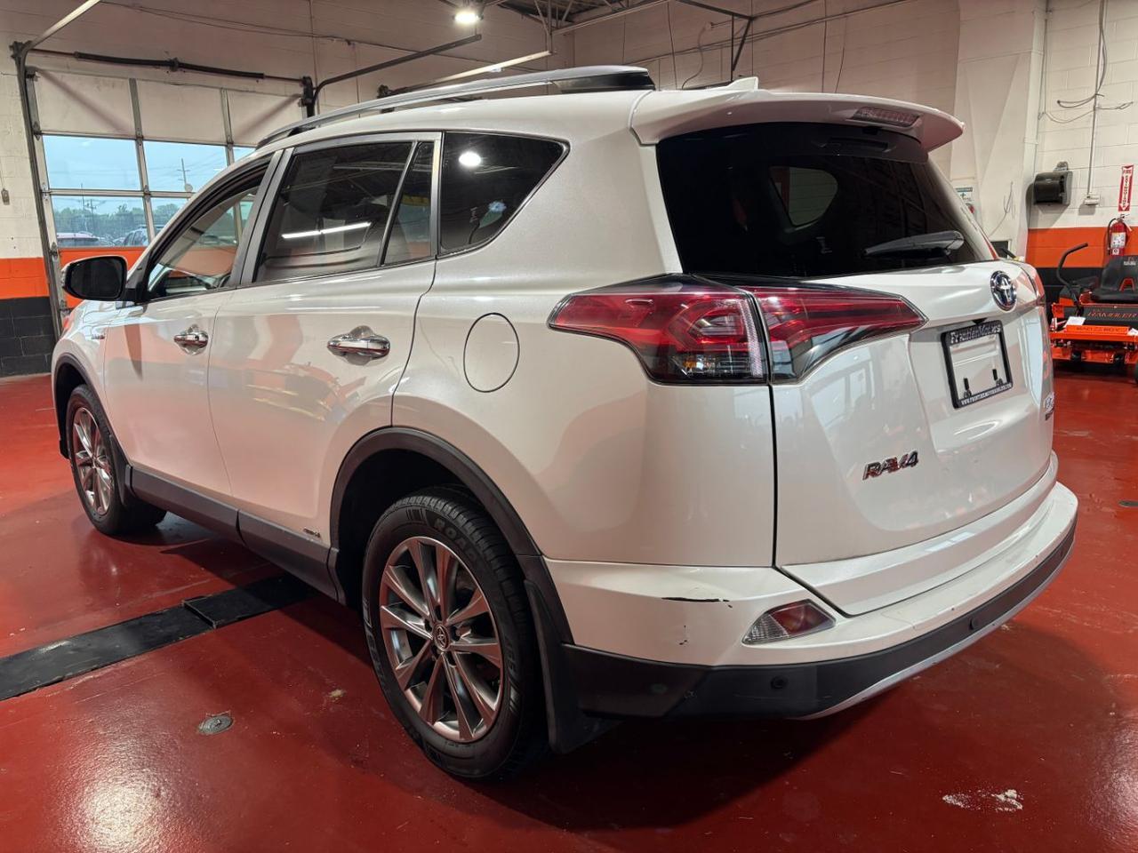 2017 Toyota RAV4 Hybrid Limited Franklin OH