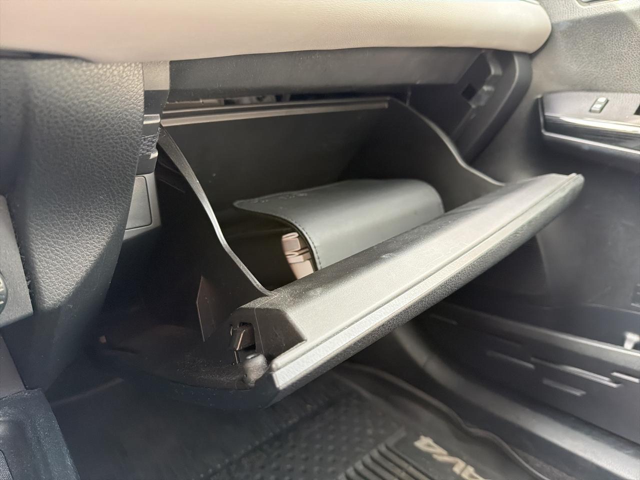 2017 Toyota RAV4 Hybrid Limited Bend OR