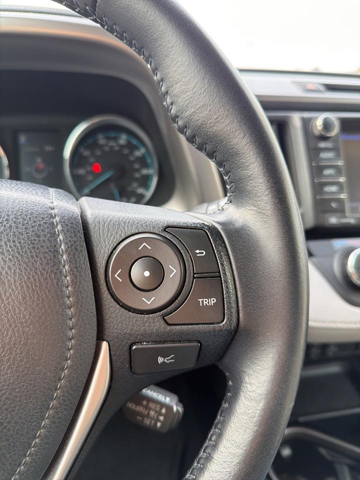 2017 Toyota RAV4 Hybrid Limited Bend OR