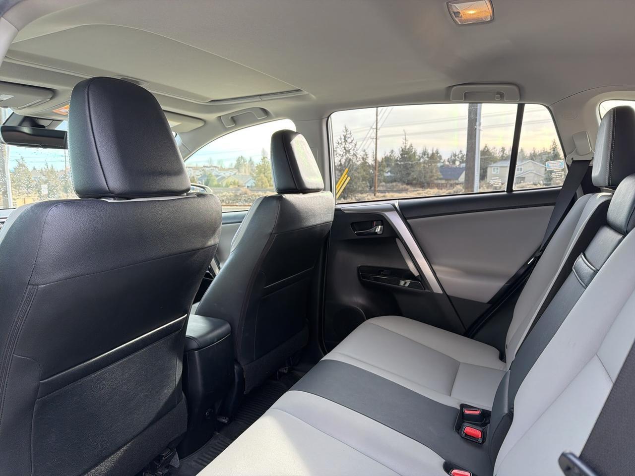 2017 Toyota RAV4 Hybrid Limited Bend OR