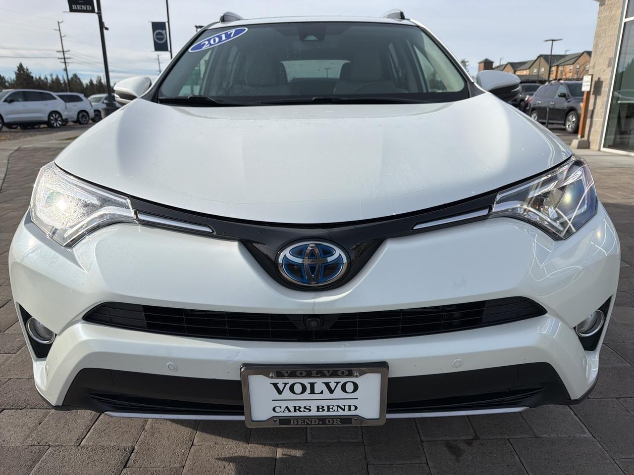 2017 Toyota RAV4 Hybrid Limited Bend OR