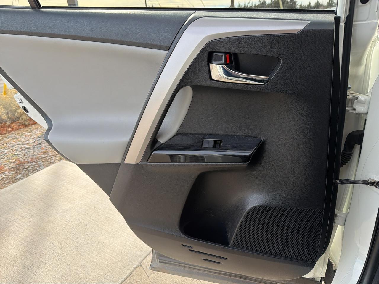 2017 Toyota RAV4 Hybrid Limited Bend OR