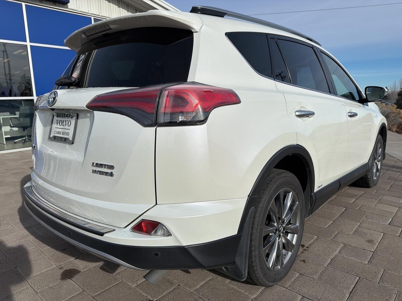 2017 Toyota RAV4 Hybrid Limited Bend OR