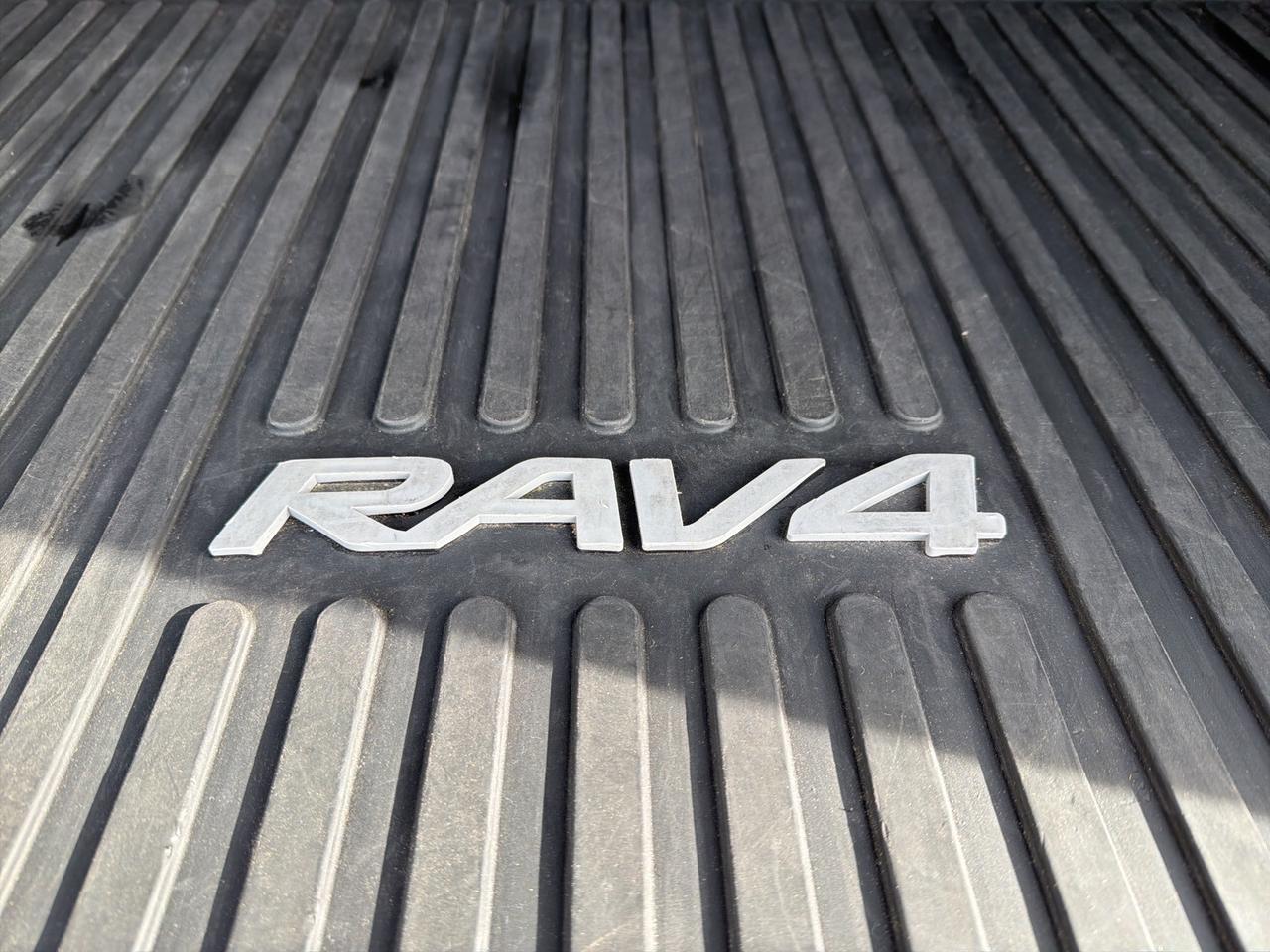 2017 Toyota RAV4 Hybrid Limited Bend OR