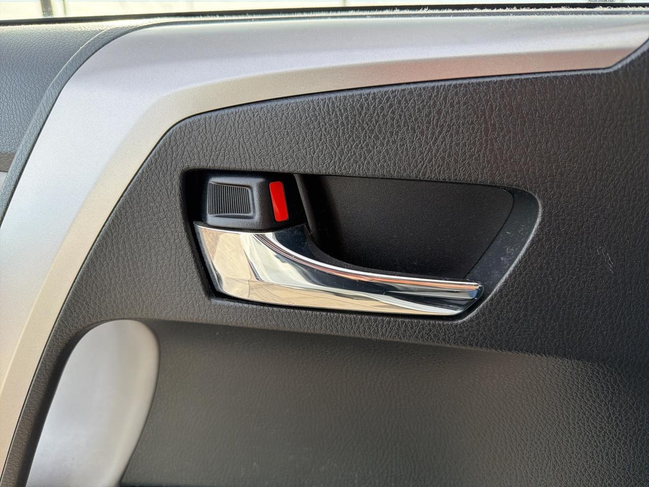 2017 Toyota RAV4 Hybrid Limited Bend OR