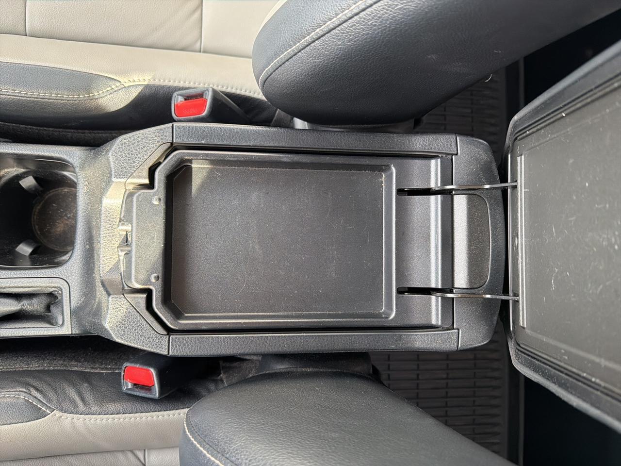 2017 Toyota RAV4 Hybrid Limited Bend OR