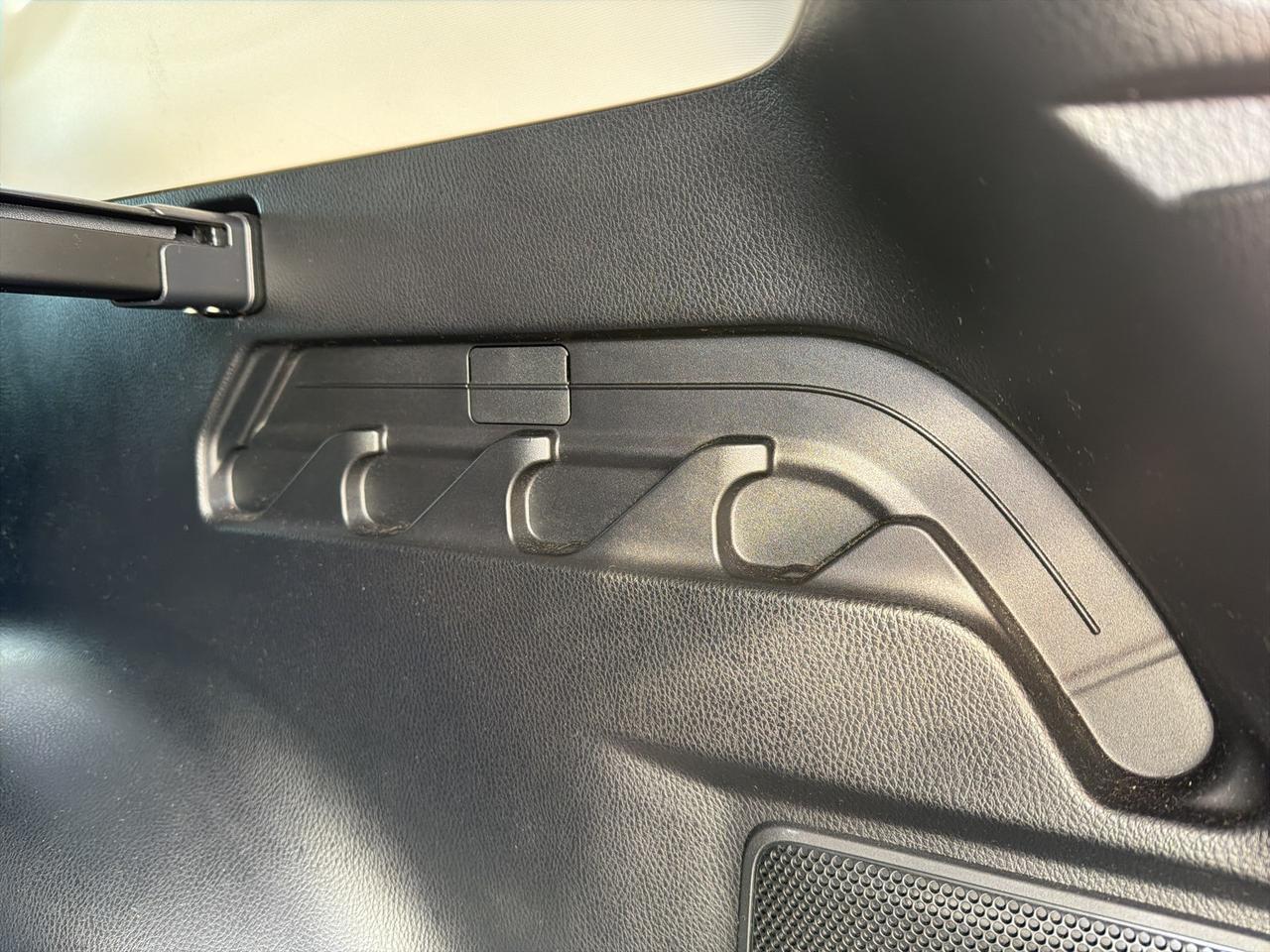 2017 Toyota RAV4 Hybrid Limited Bend OR