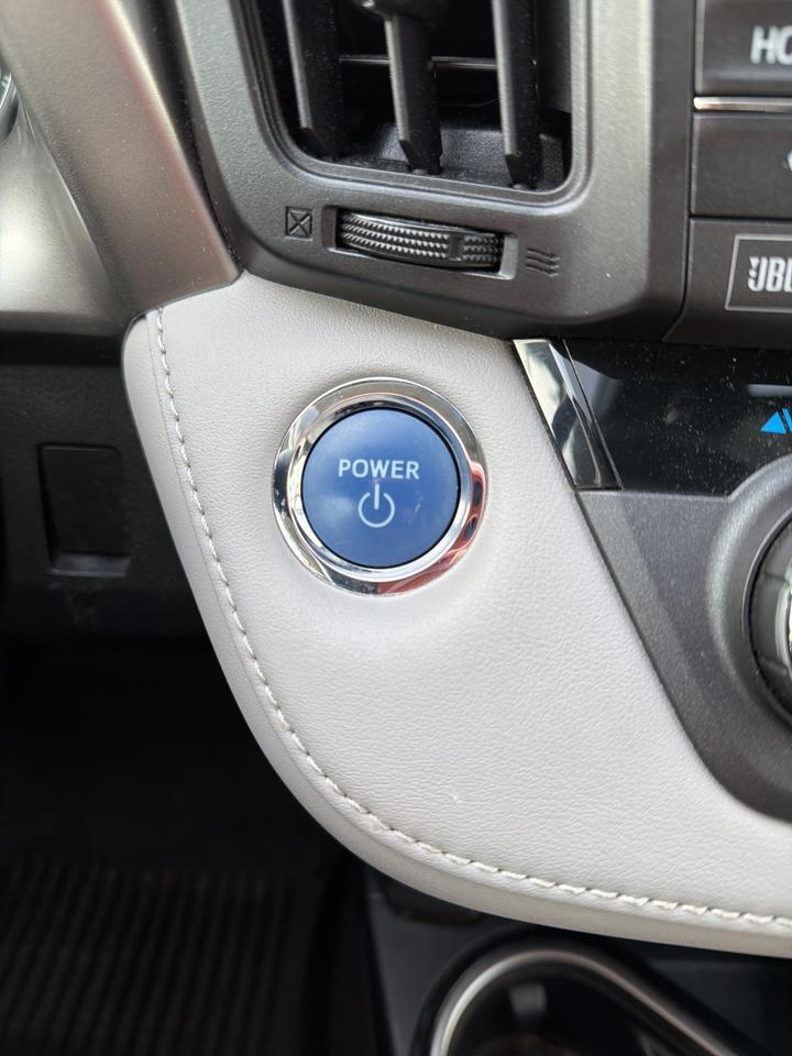 2017 Toyota RAV4 Hybrid Limited Bend OR