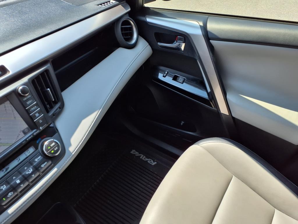 2017 Toyota RAV4 Hybrid Limited Roanoke VA