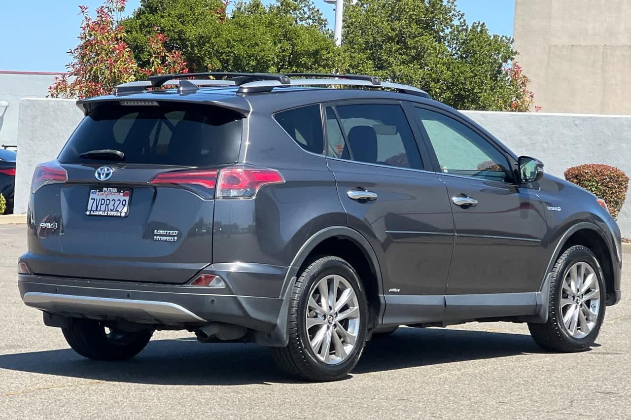2017 Toyota RAV4 Hybrid Limited