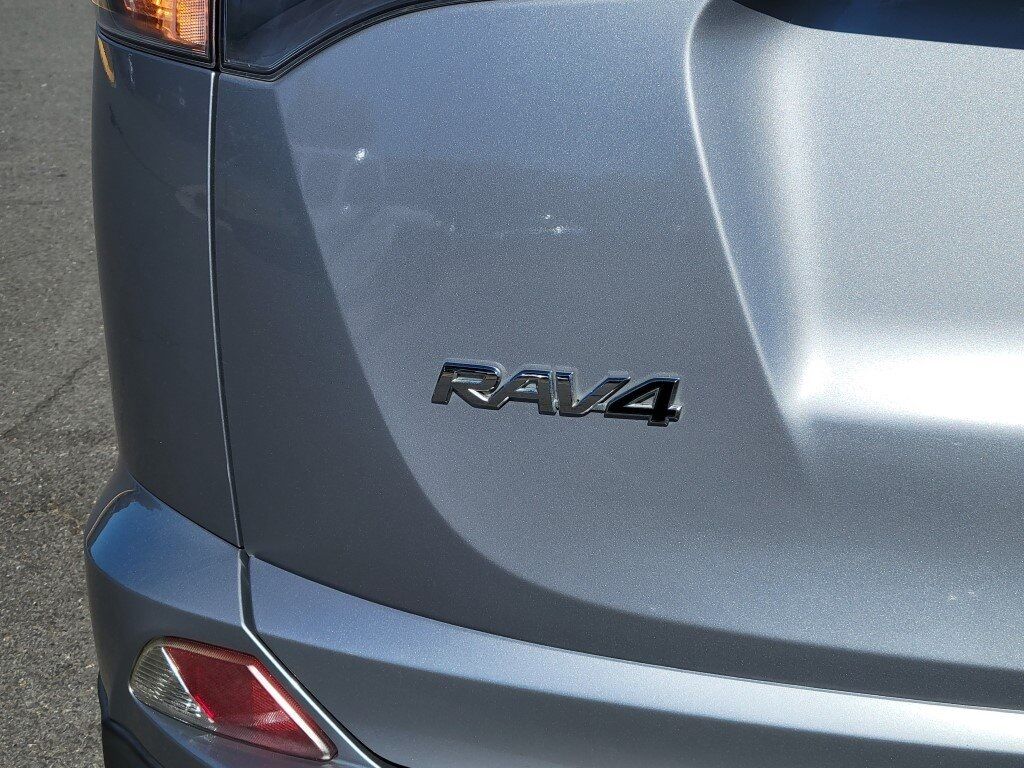 2017 Toyota RAV4 Hybrid Limited Chantilly VA