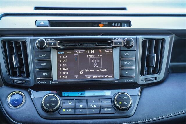 2017 Toyota RAV4 Hybrid XLE Moreno Valley CA