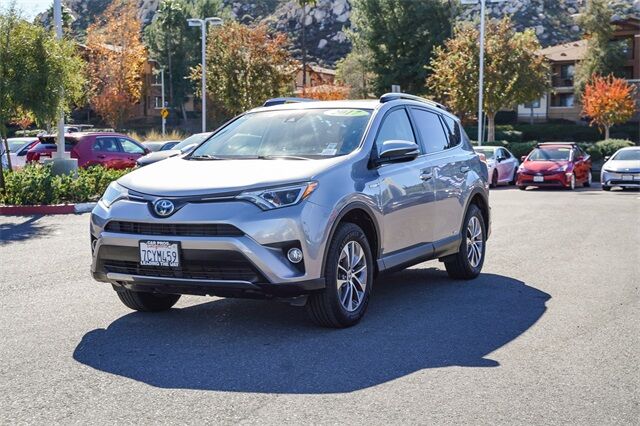 2017 Toyota RAV4 Hybrid XLE Moreno Valley CA