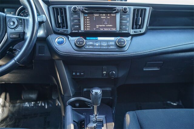 2017 Toyota RAV4 Hybrid XLE Moreno Valley CA