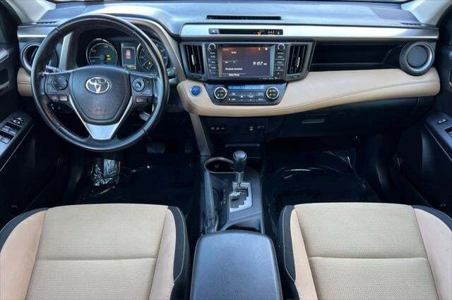 2017 Toyota RAV4 Hybrid XLE Roseville CA