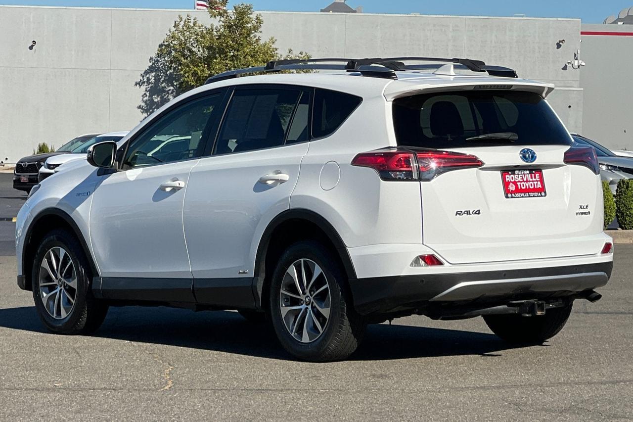 2017 Toyota RAV4 Hybrid XLE Roseville CA