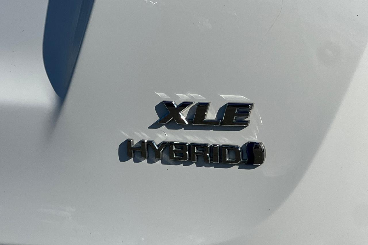 2017 Toyota RAV4 Hybrid XLE Roseville CA