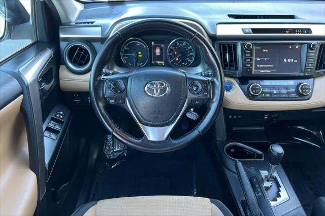 2017 Toyota RAV4 Hybrid XLE Roseville CA