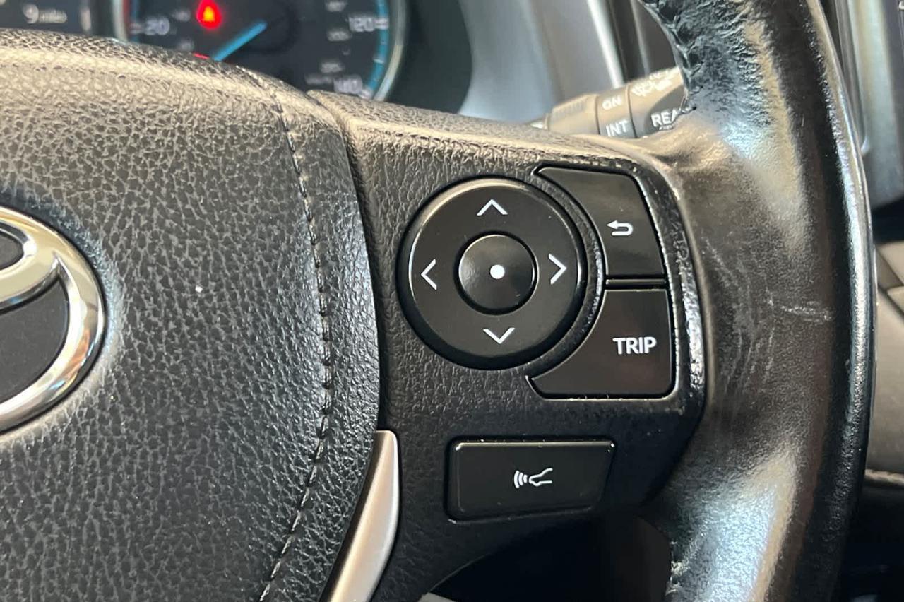 2017 Toyota RAV4 Hybrid XLE Roseville CA