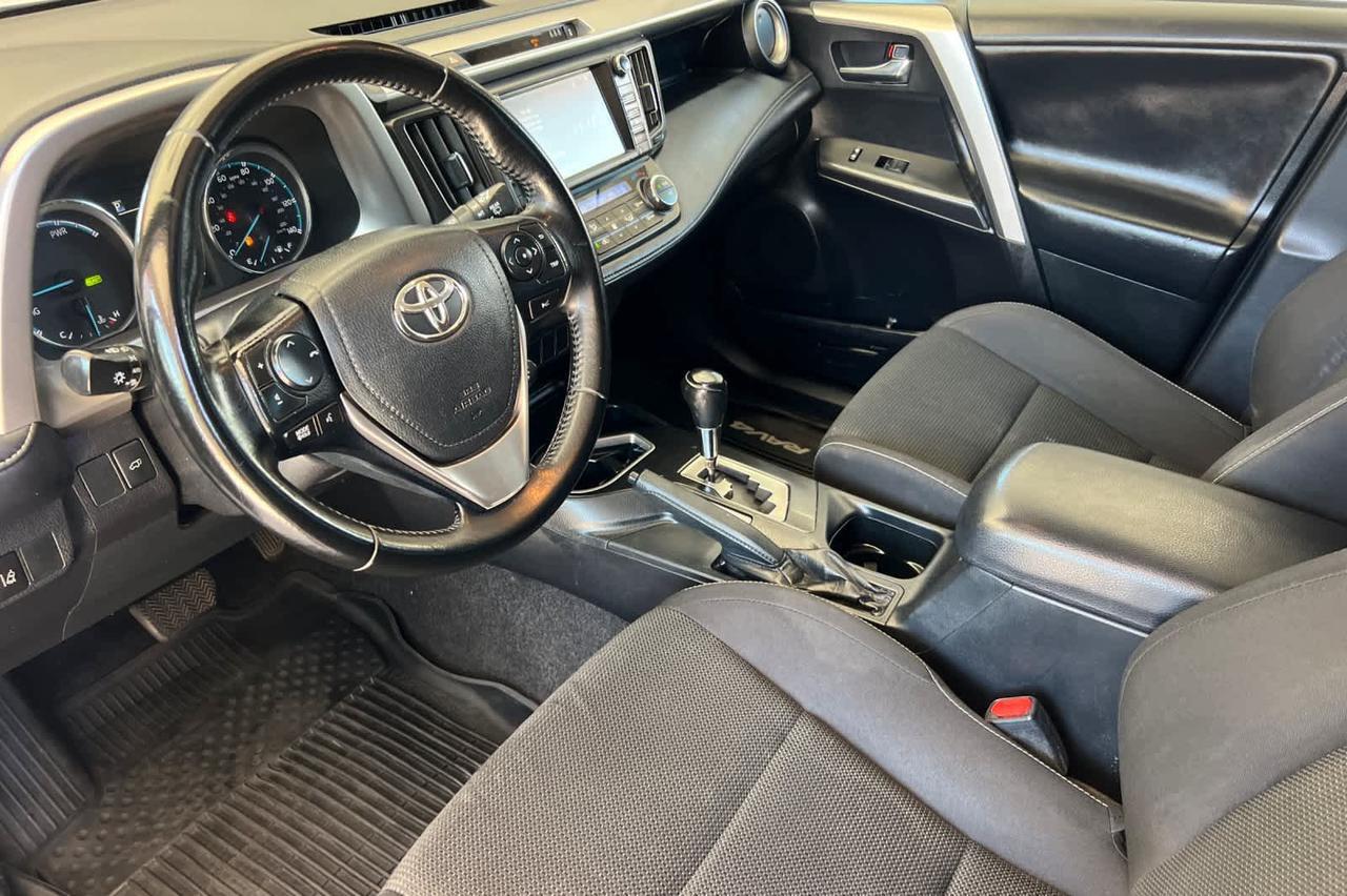 2017 Toyota RAV4 Hybrid XLE Roseville CA