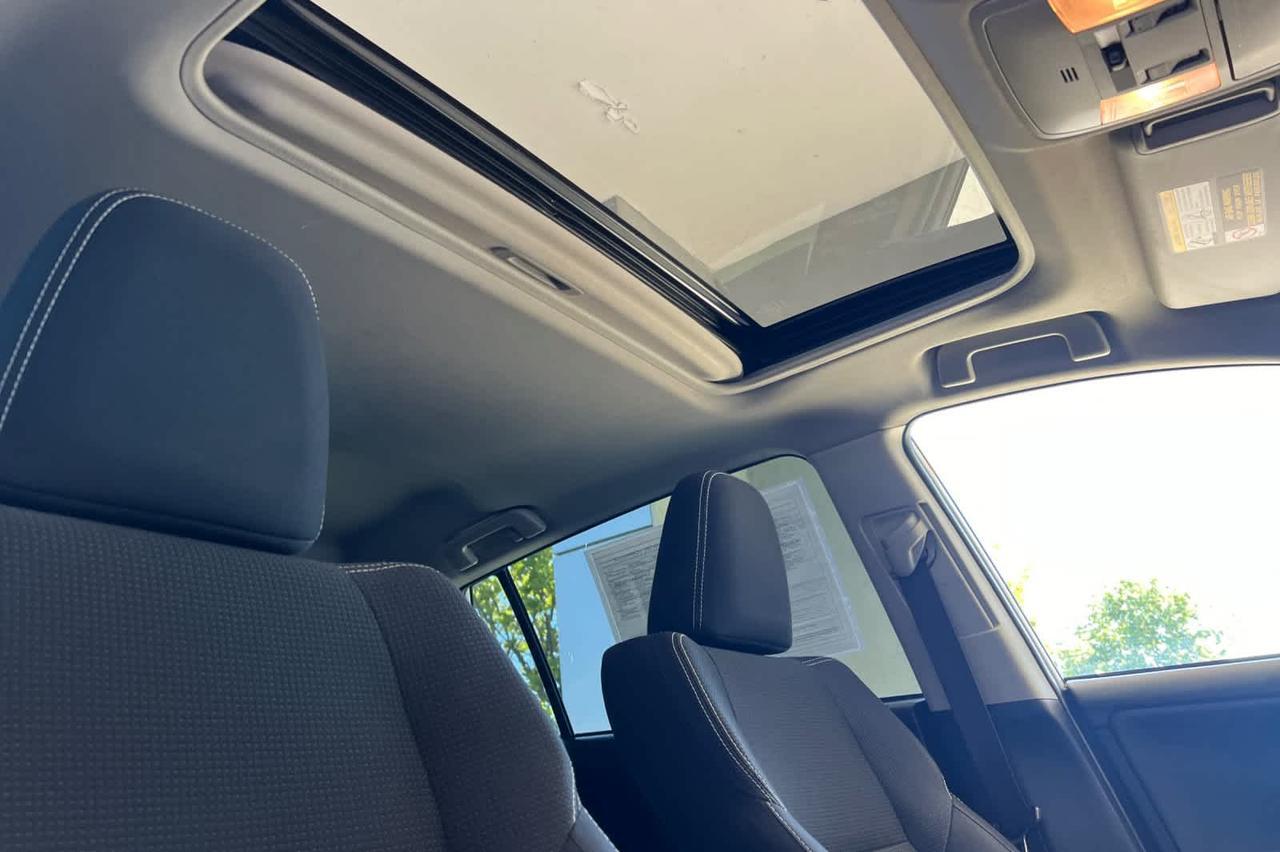 2017 Toyota RAV4 Hybrid XLE Roseville CA