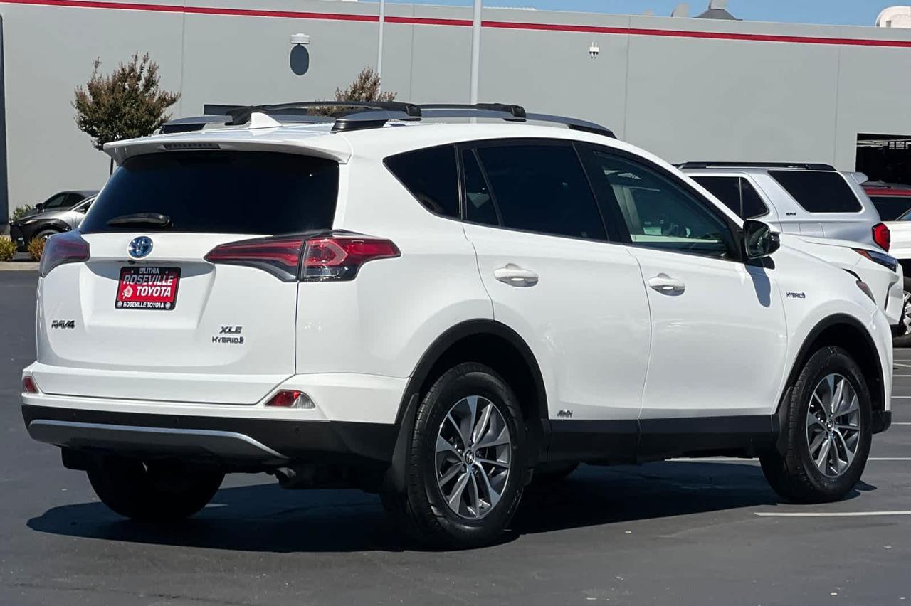 2017 Toyota RAV4 Hybrid XLE Roseville CA