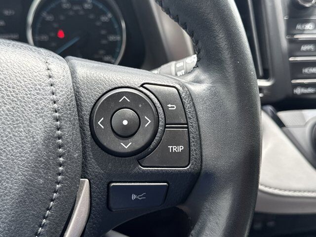 2017 Toyota RAV4 Hybrid XLE San Antonio TX