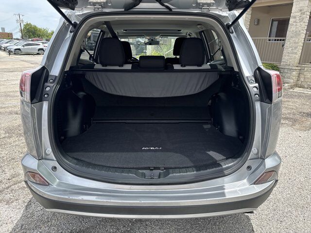 2017 Toyota RAV4 Hybrid XLE San Antonio TX