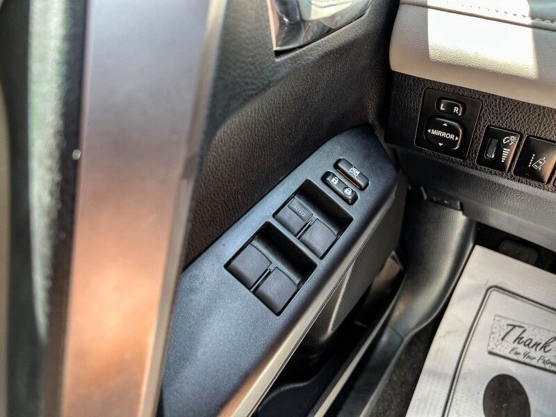 2017 Toyota RAV4 Hybrid XLE Wilmington NC
