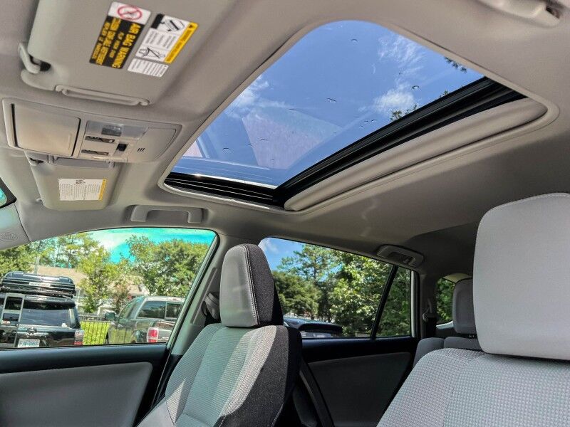 2017 Toyota RAV4 Hybrid XLE Wilmington NC