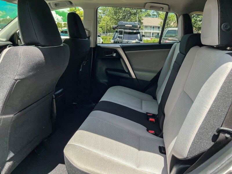 2017 Toyota RAV4 Hybrid XLE Wilmington NC