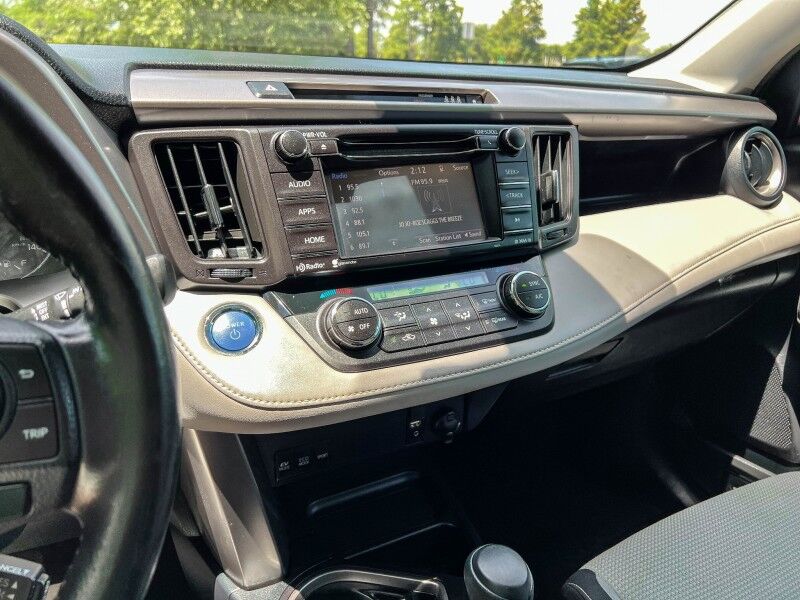 2017 Toyota RAV4 Hybrid XLE Wilmington NC