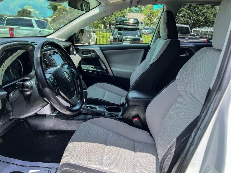 2017 Toyota RAV4 Hybrid XLE Wilmington NC