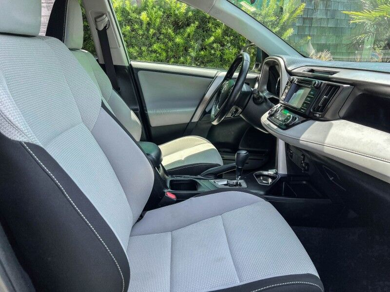 2017 Toyota RAV4 Hybrid XLE Wilmington NC