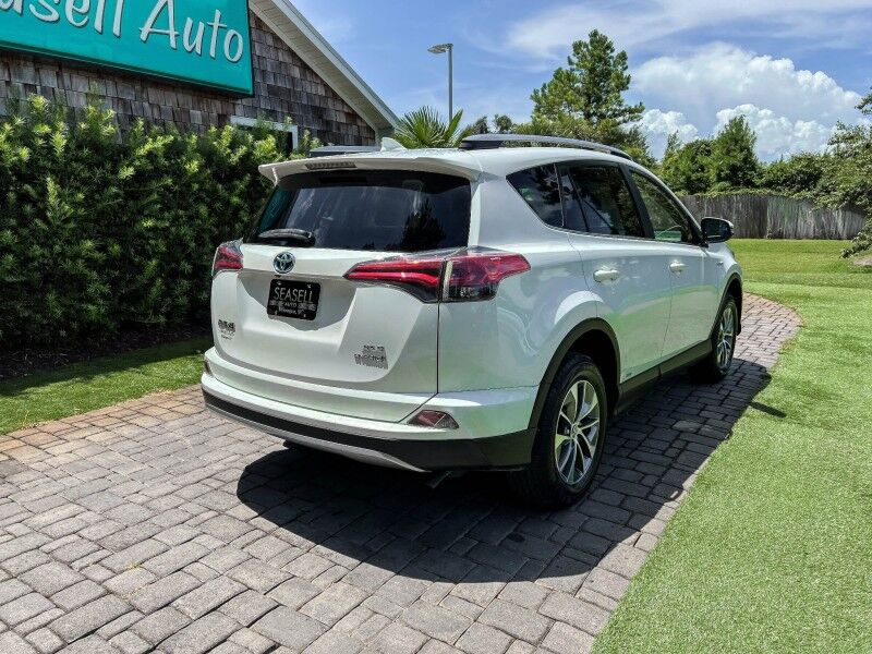 2017 Toyota RAV4 Hybrid XLE Wilmington NC