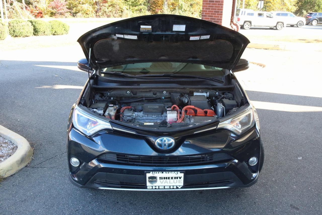 2017 Toyota RAV4 Hybrid XLE Fredericksburg VA