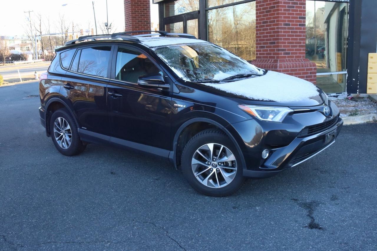 2017 Toyota RAV4 Hybrid XLE
