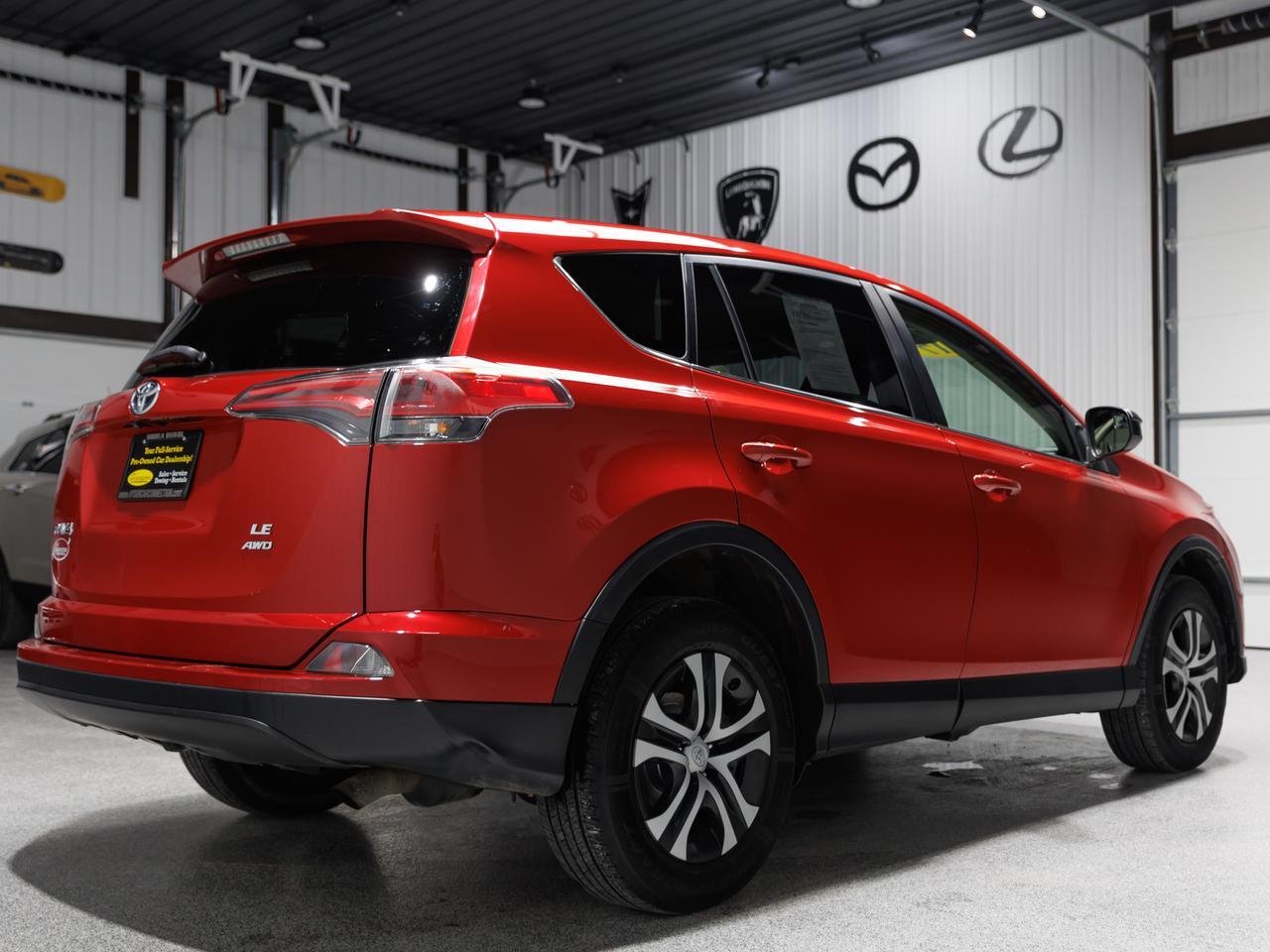 2017 Toyota RAV4 LE AWD Cranberry PA