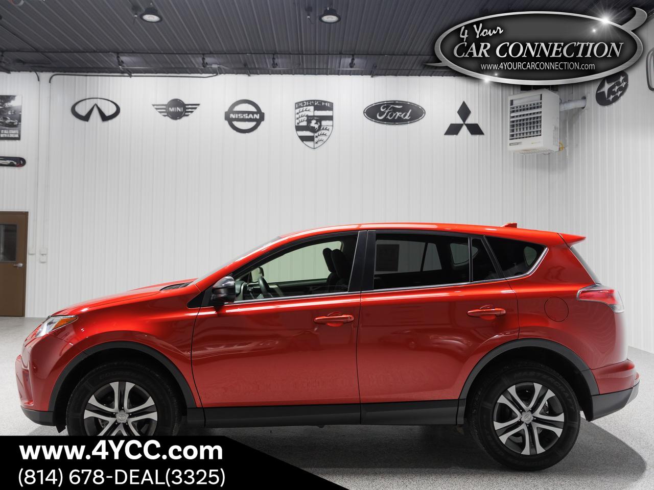 2017 Toyota RAV4 LE AWD Cranberry PA