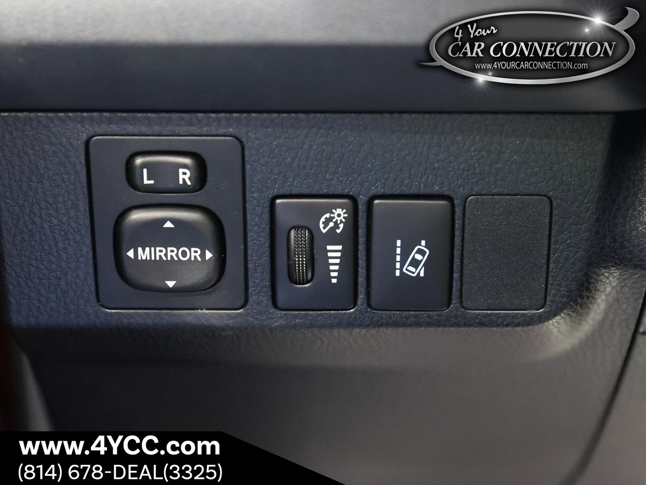 2017 Toyota RAV4 LE AWD Cranberry PA