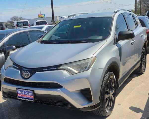 2017 Toyota RAV4 LE