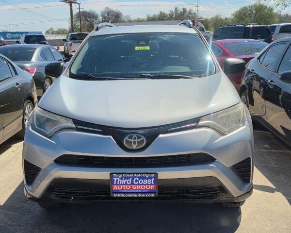 2017 Toyota RAV4 LE