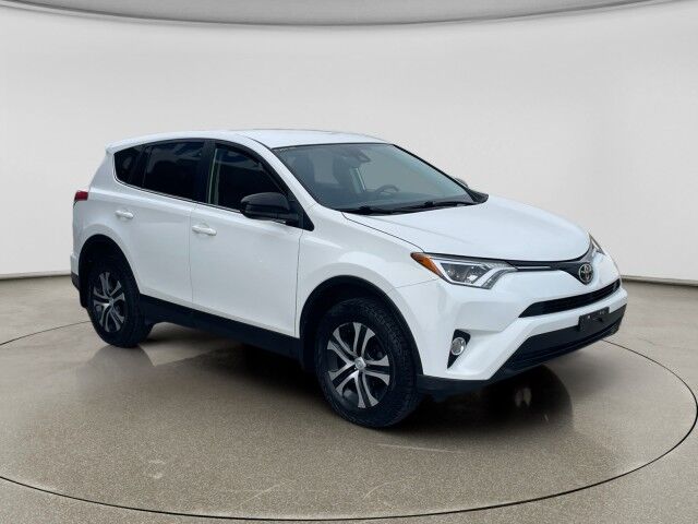 2017 Toyota RAV4 LE Cleveland OH