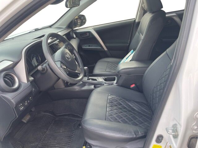 2017 Toyota RAV4 LE Cleveland OH