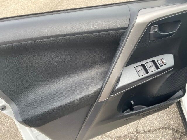 2017 Toyota RAV4 LE Cleveland OH