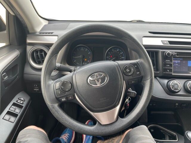 2017 Toyota RAV4 LE Cleveland OH