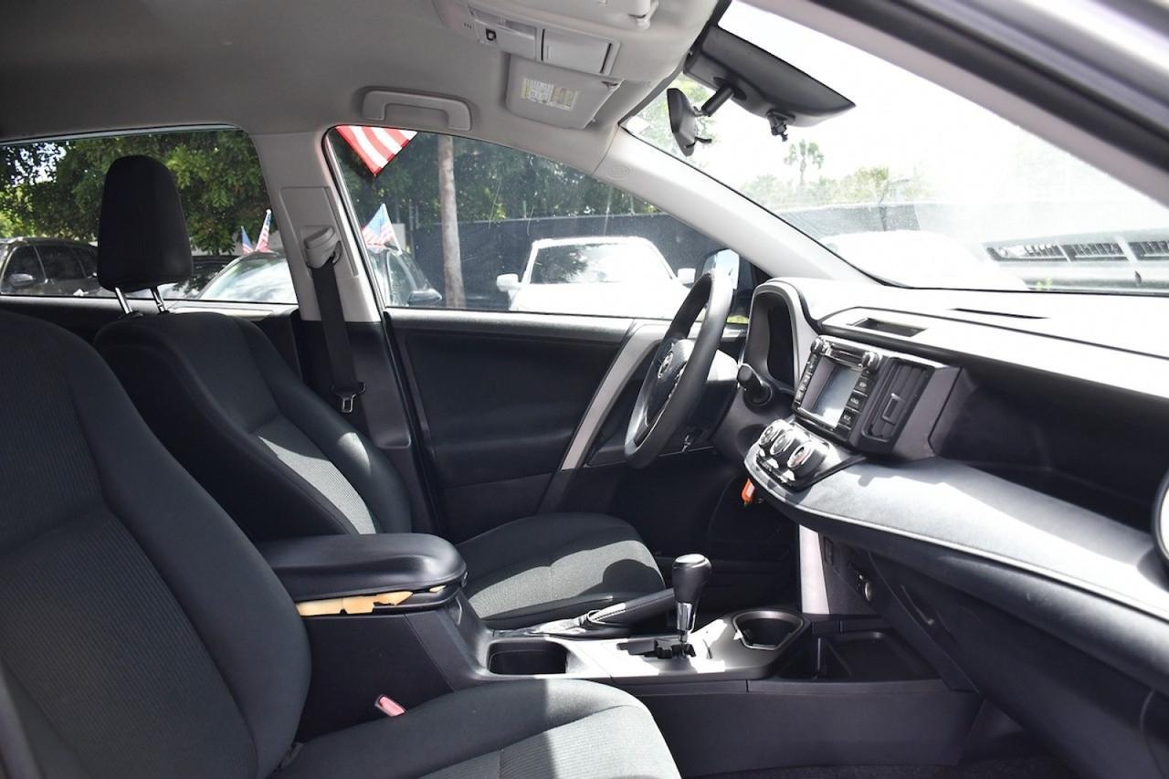 2017 Toyota RAV4 LE Lakeworth FL