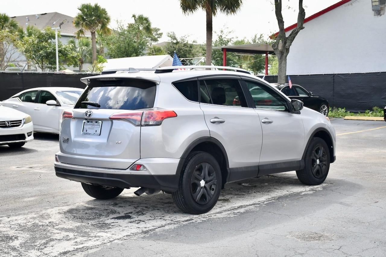 2017 Toyota RAV4 LE Lakeworth FL